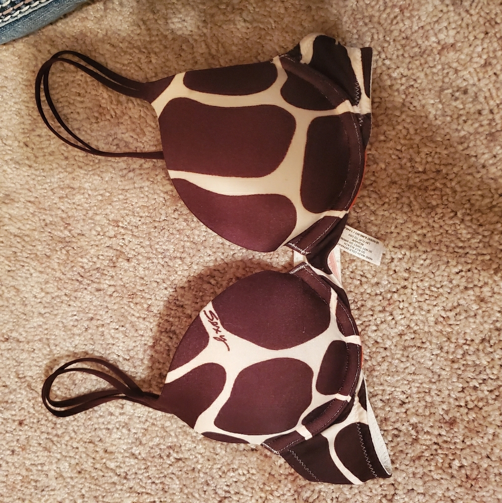 Super cute 32A pushup bra